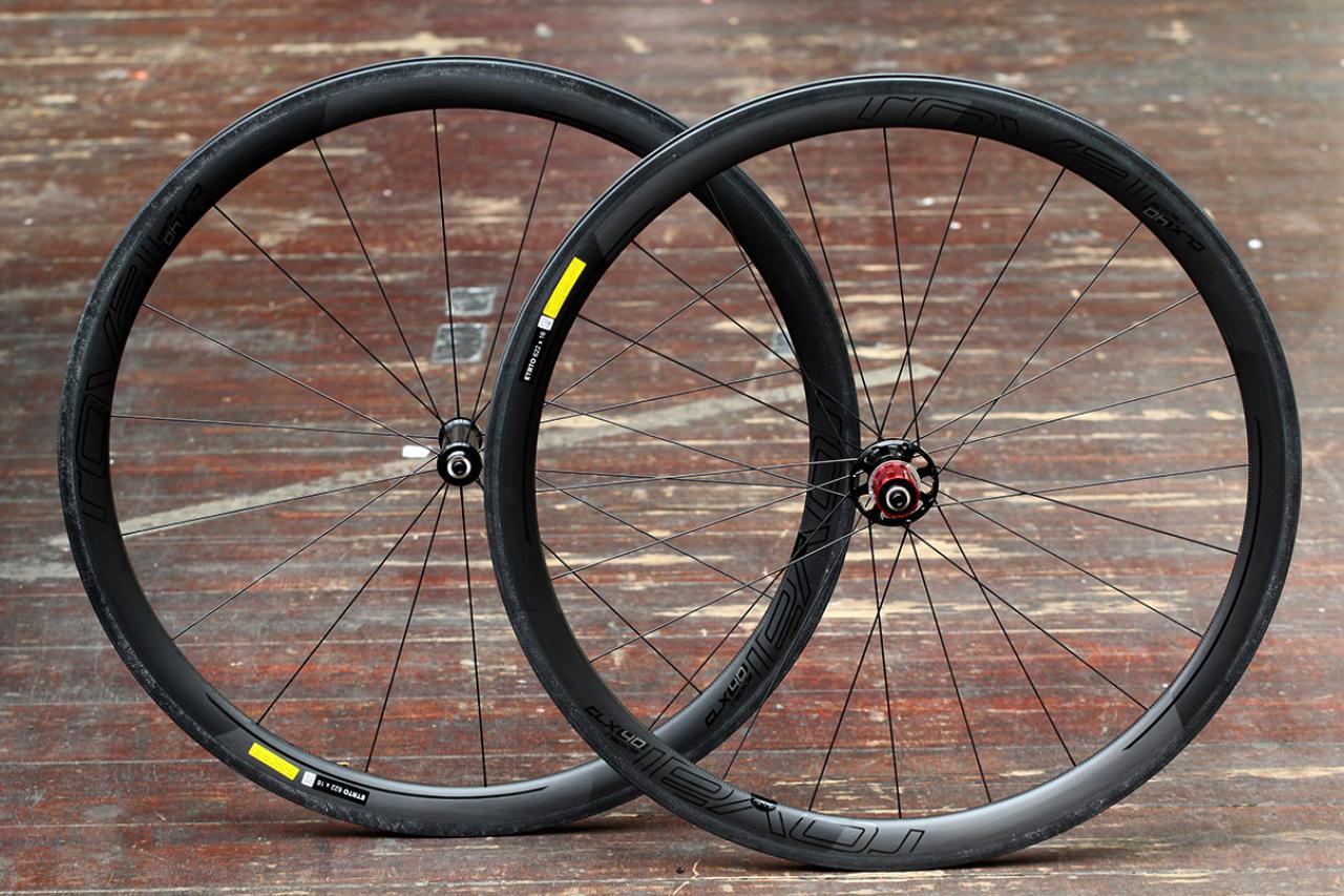 SPECIALIZED ROVAL Rapide CLX 40 クリンチャーリム外幅23mmです